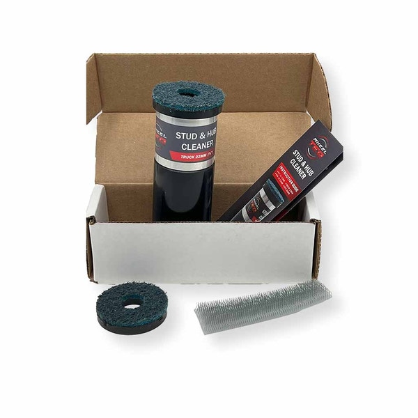 Stud and Hub Cleaner